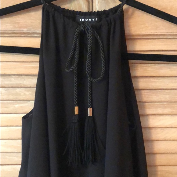 Trouvé Sleeveless Blouse with Tassles - Picture 2 of 4